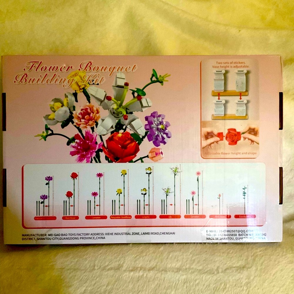 Lego Like Flower Bouquet w/Vase  Building Kit NIP - Picture 3 of 6